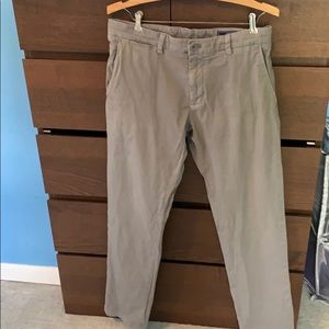 Vineyard Vines🐳 gray breaker pants Size: 30x32